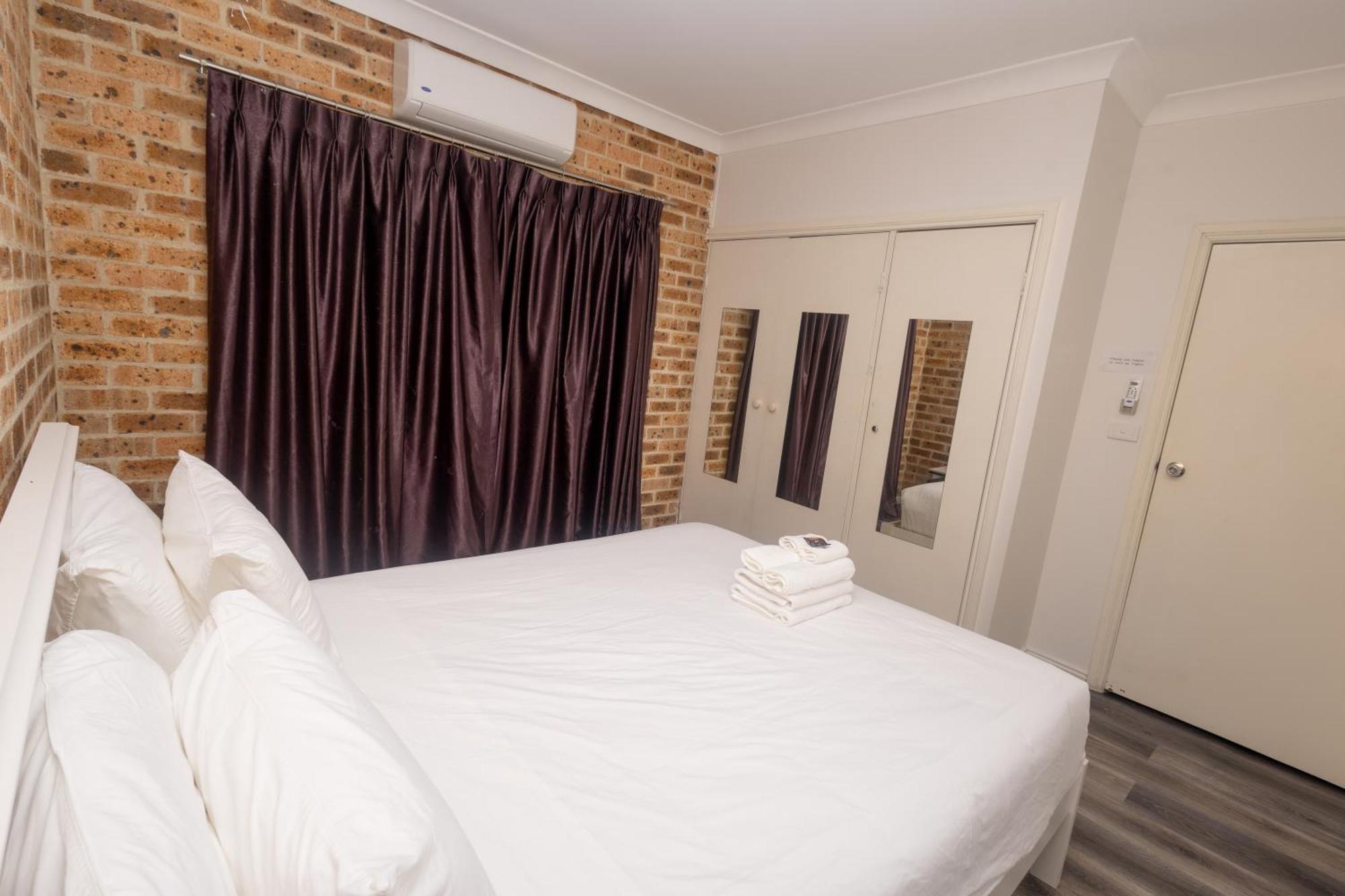 Gosford Inn Motel 외부 사진